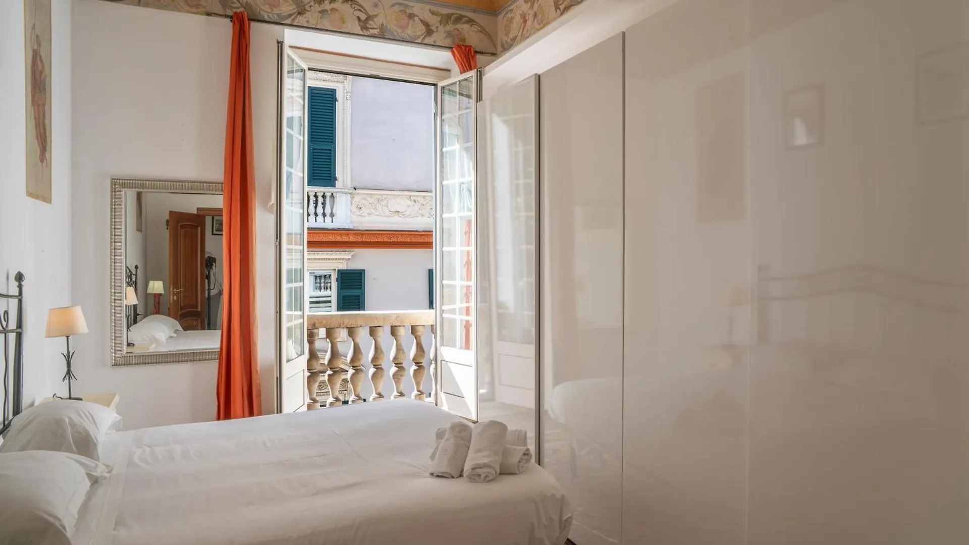 Apartment Appartamento San Lorenzo 2 - Affitti Brevi Italia Genoa Italy